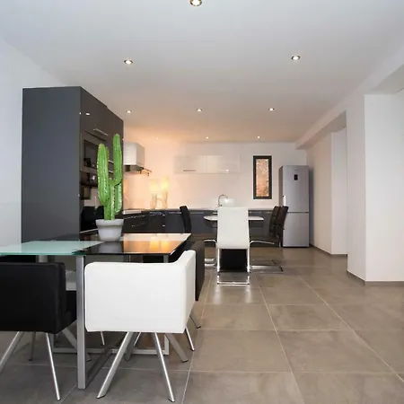 Πάρκο διακοπών Via Mare Sainte-Lucie de Porto-Vecchio