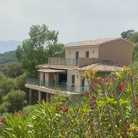 Via Mare Village de vacances 4*