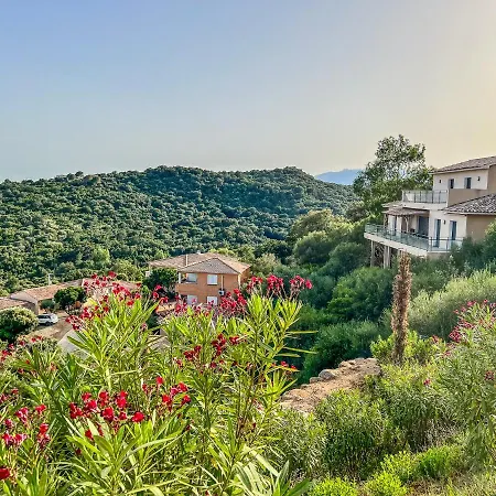 Via Mare Holiday park 4*