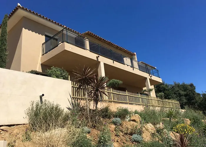 Via Mare Sainte-Lucie-de-Porto-Vecchio